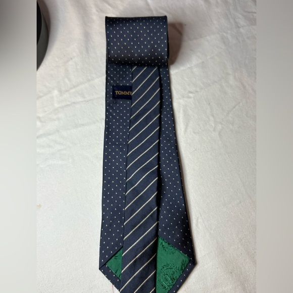 Tommy Hilfiger Italian Silk Tie Navy White Dots Two Tone Navy with White Stripes - Picture 6 of 7